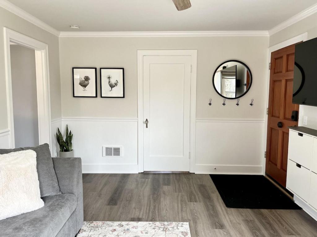 Modern 2 Bedroom Farmhouse Cottage With Hot Tub In Snohomish Exteriör bild